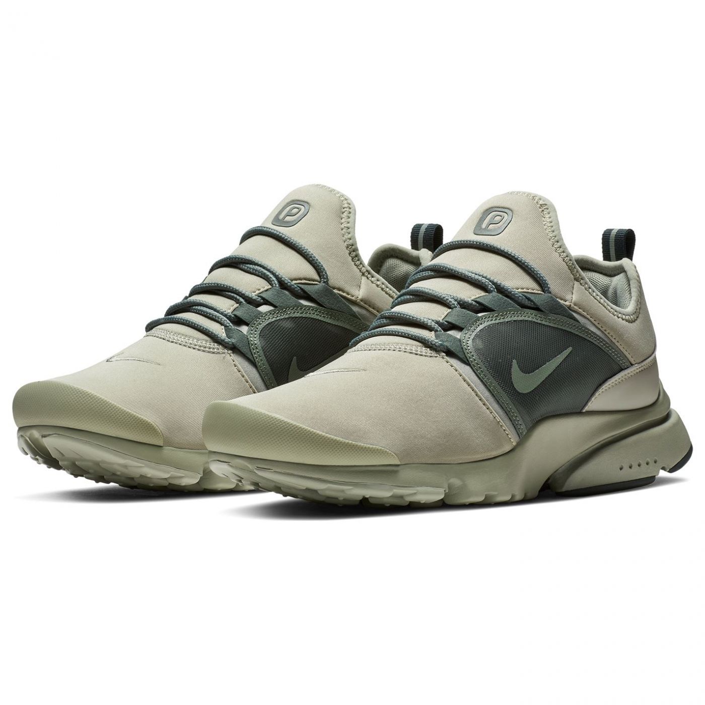 nike presto fly trainers mens