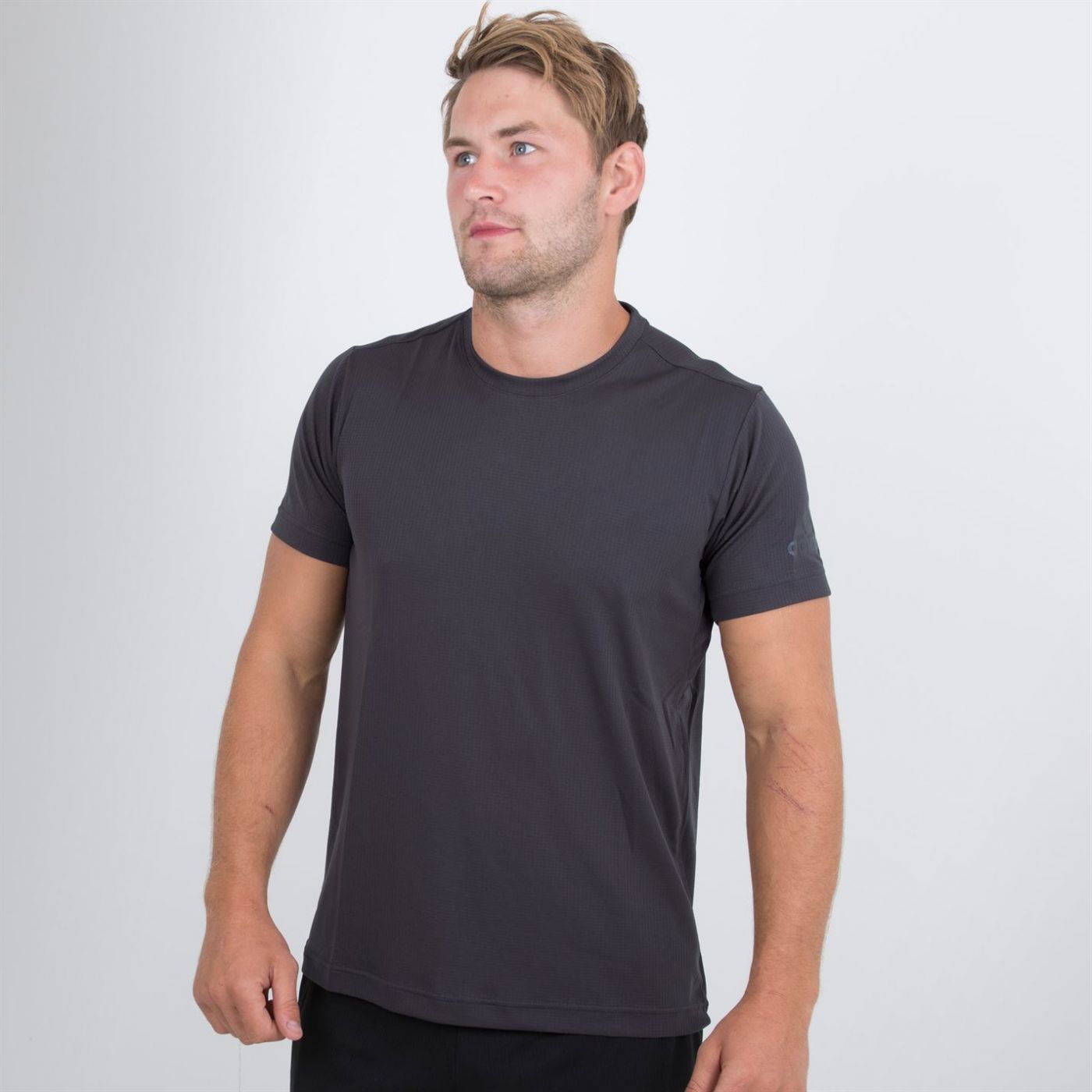 Adidas Freelift Chil T 82