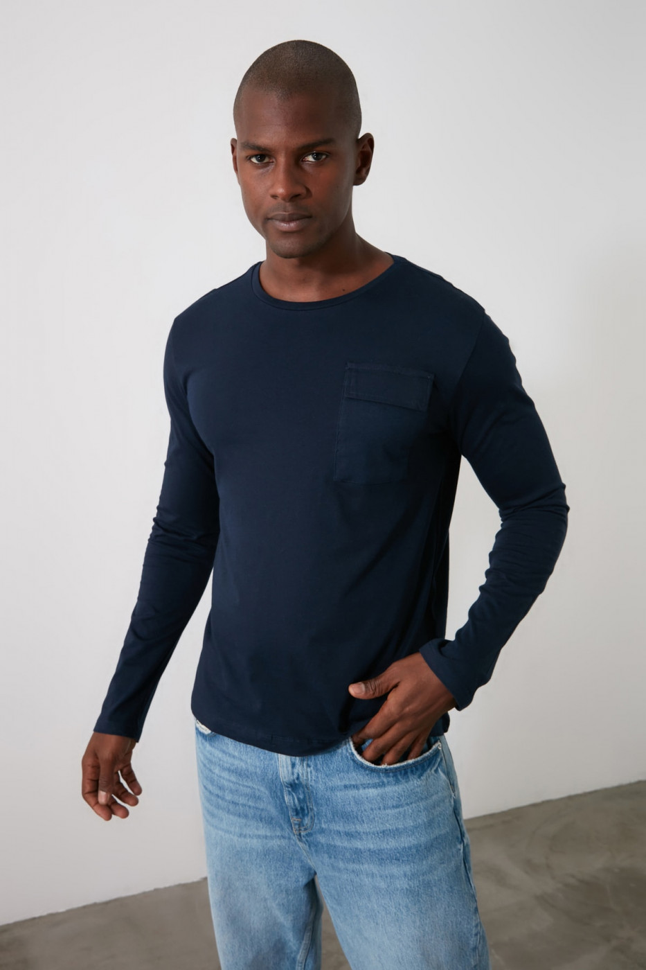 Trendyol Navy Men's Long Sleeve Pocket Detailing Regular Fit T-Shirt