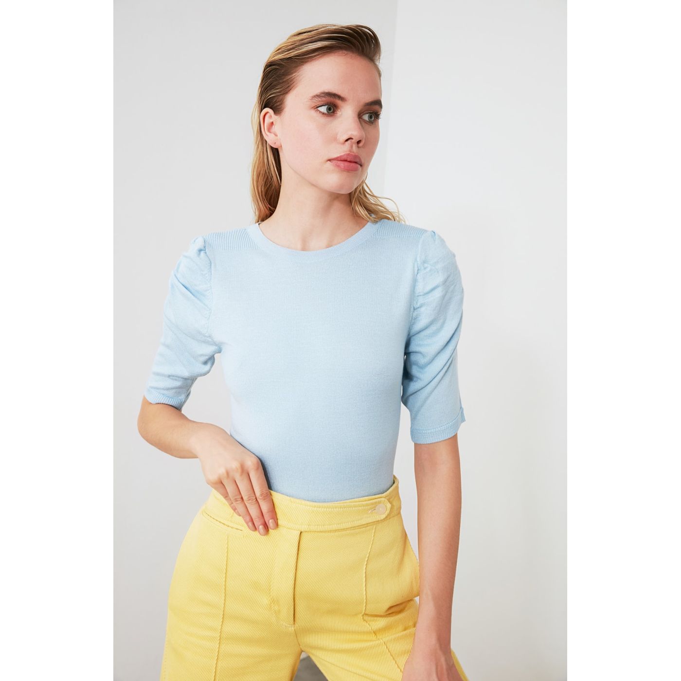 Trendyol Blue Ruffle Detailed Knitsweater