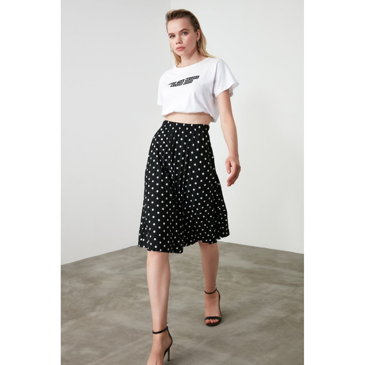 Trendyol Black Polka dot Knitted skirt