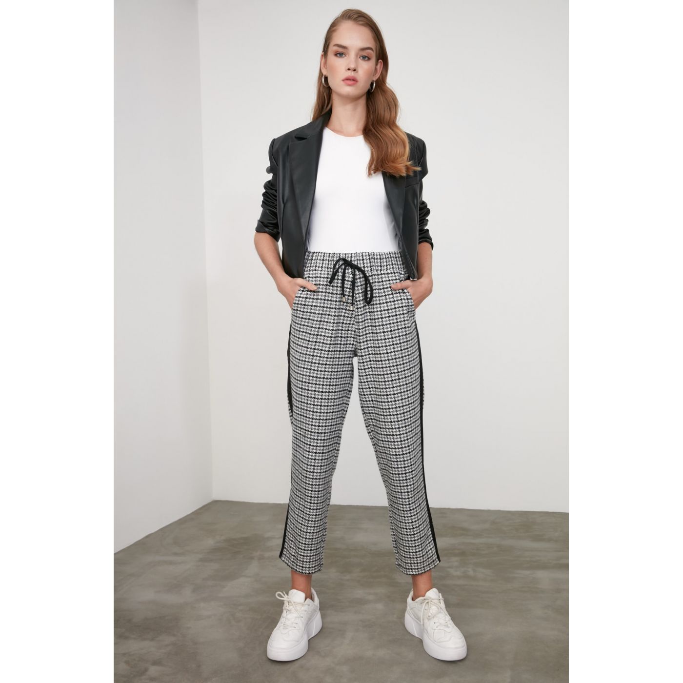 Trendyol Grey Goose Foot Pants