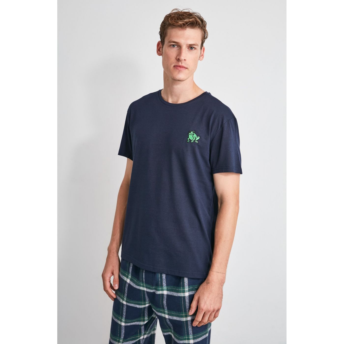 Trendyol Navy Embroidery Detailed Knitted T-Shirt