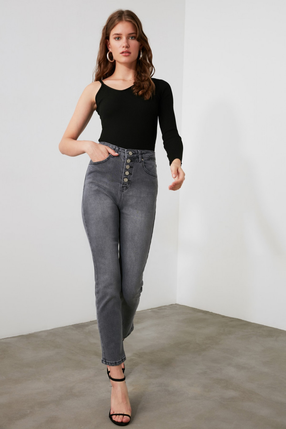 Trendyol Anthracite Front Button High Waist Mom Jeans