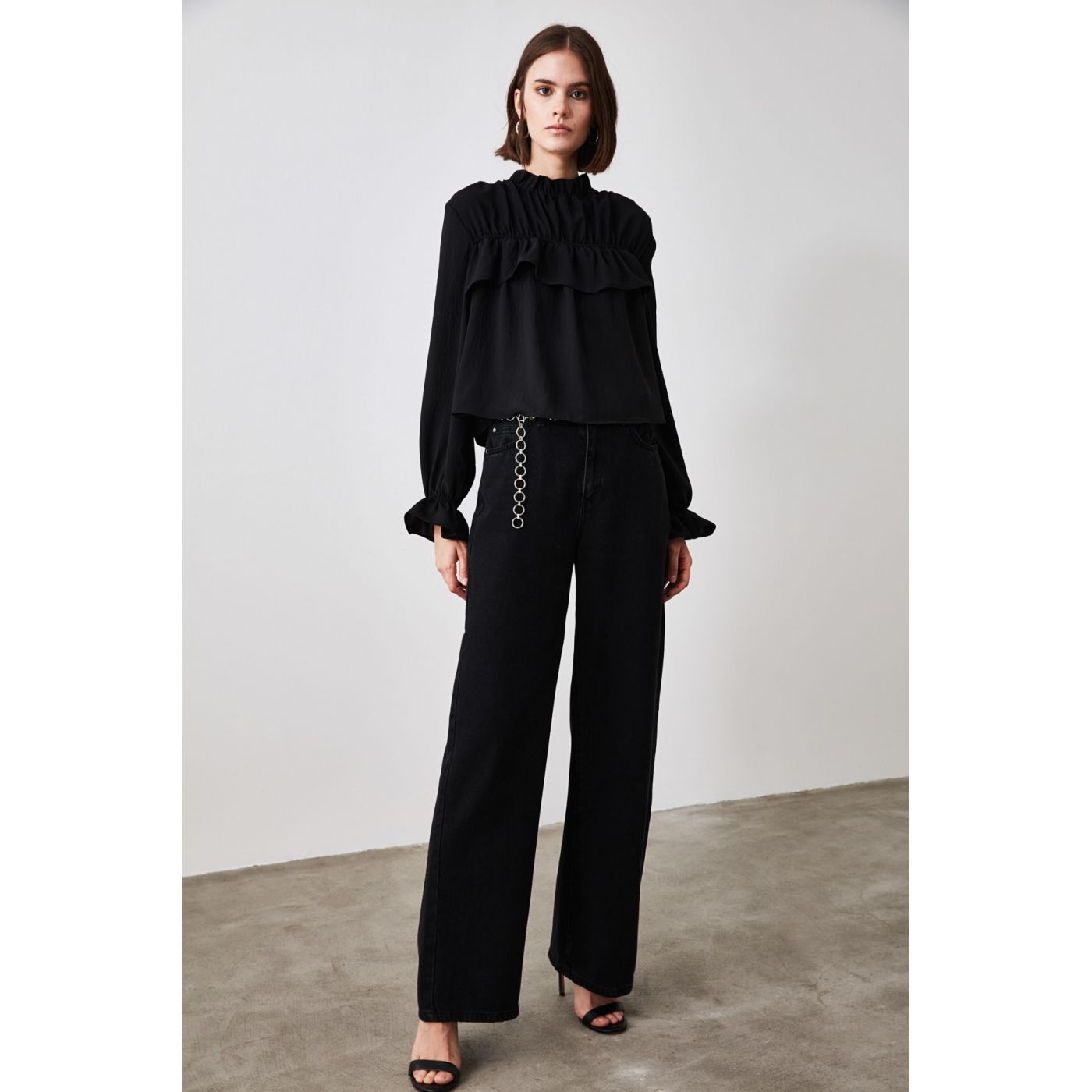 Trendyol Black Ruffly Blouse