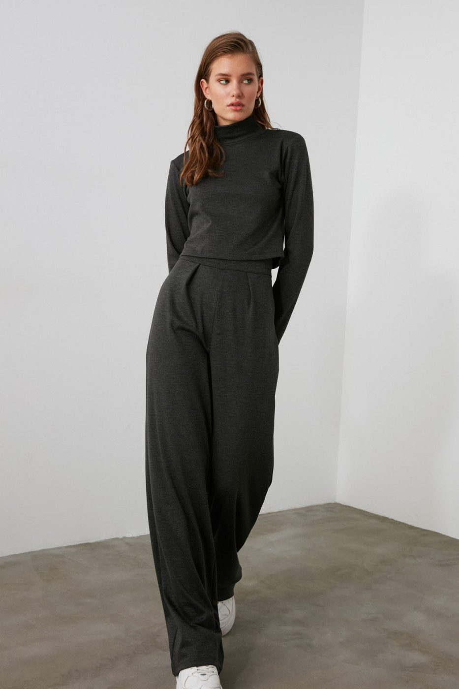 Trendyol Anthracite Flare Knitted Pants