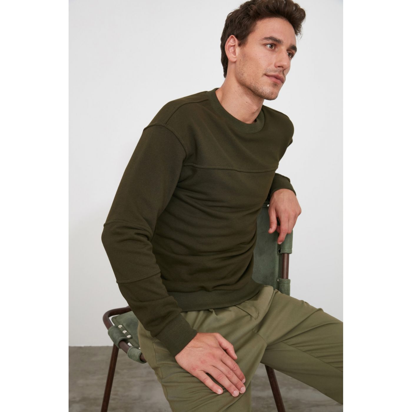 Trendyol Khaki Men's Bicycle Collar Sweatshirt