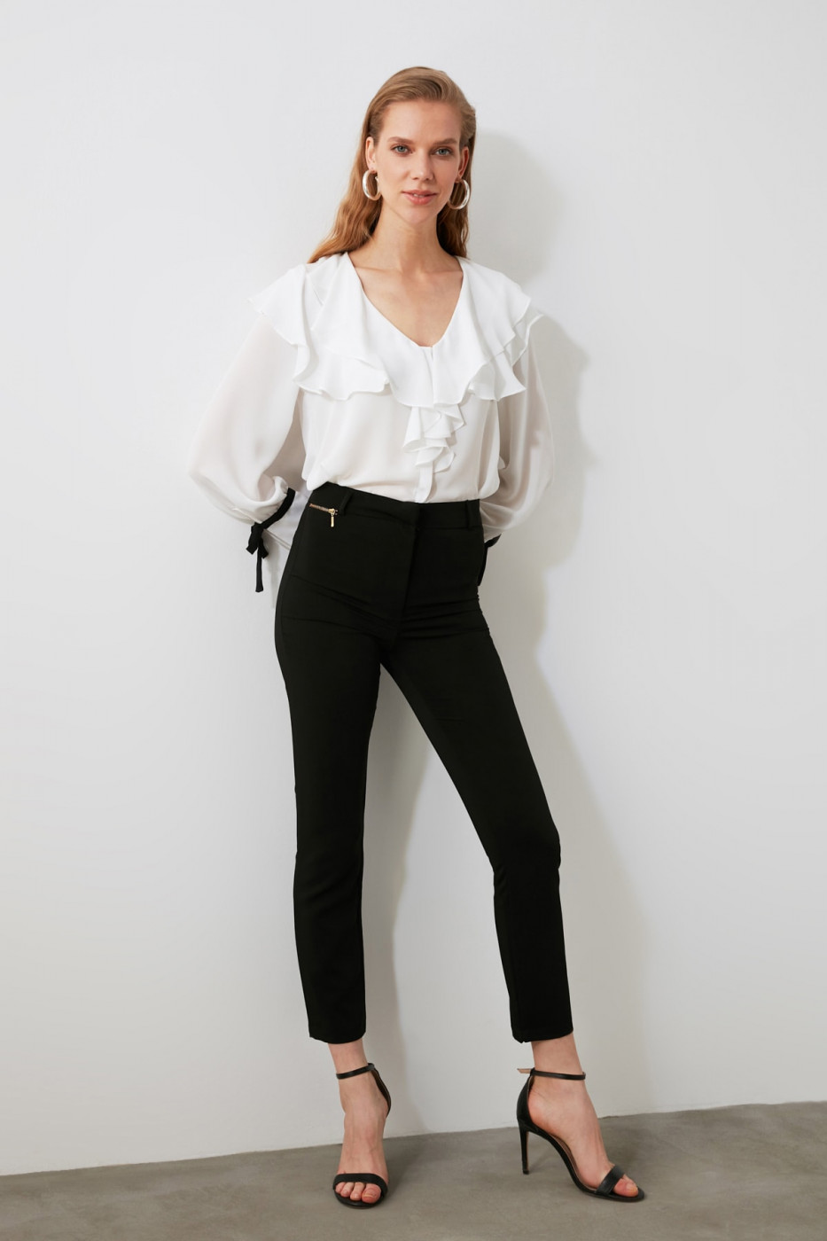 Trendyol Black Pocket Detailed Pants