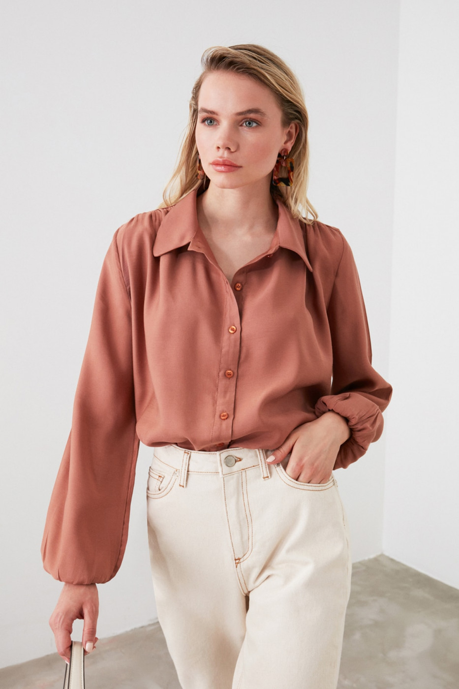 Trendyol Cinnamon Collar Detailed Shirt
