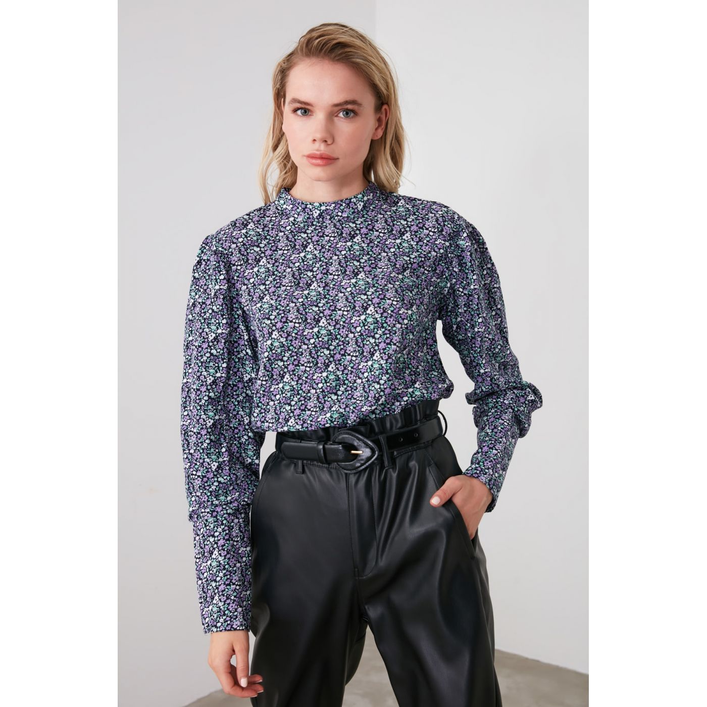 Trendyol Multicolored Floral PatternEd Blouse