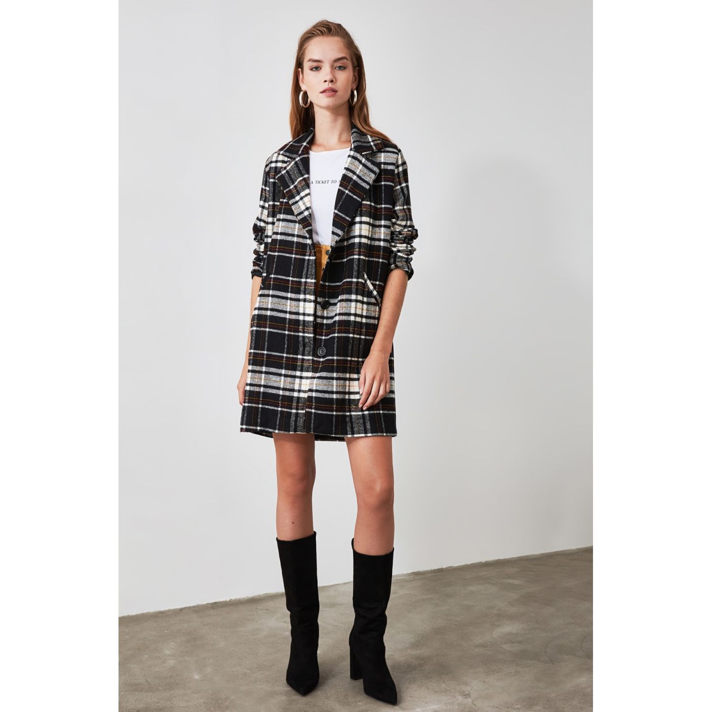 Trendyol Multi-Color Plaid Button Coat