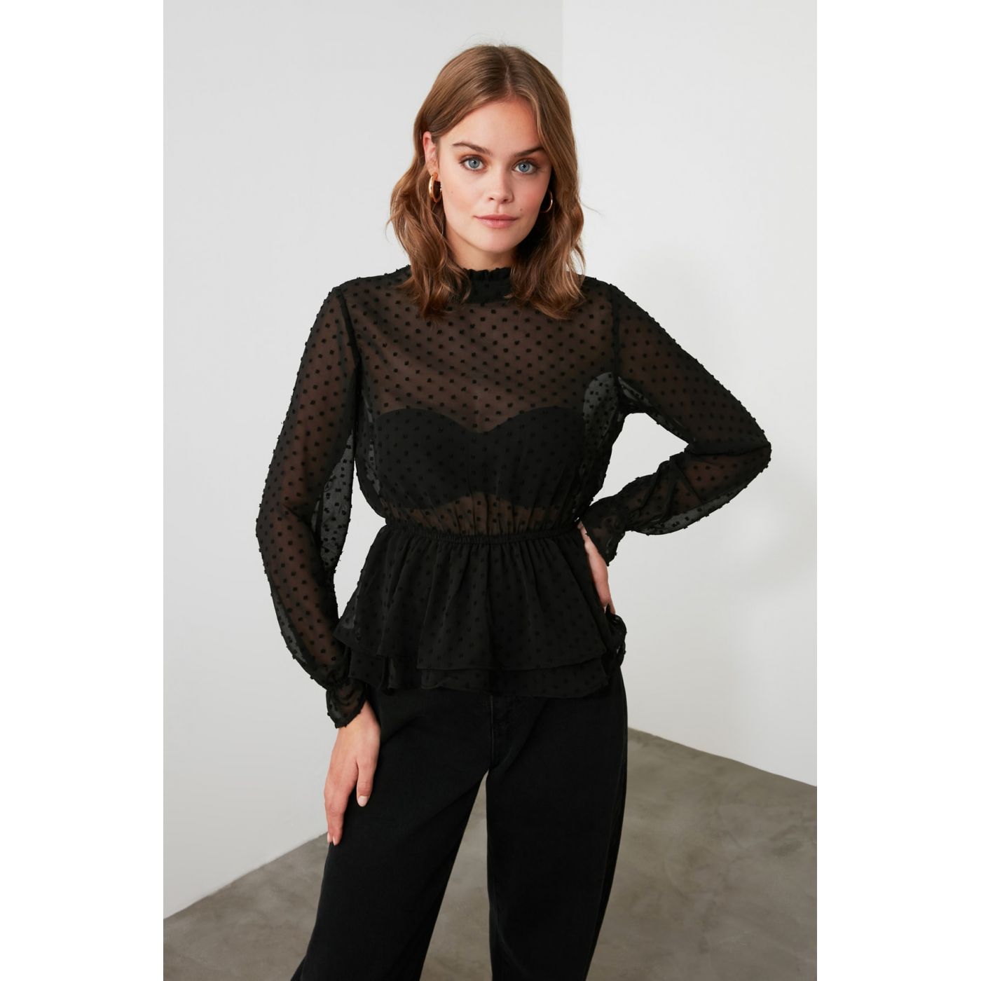 Trendyol Black Tulle Collar Detailing Blouse