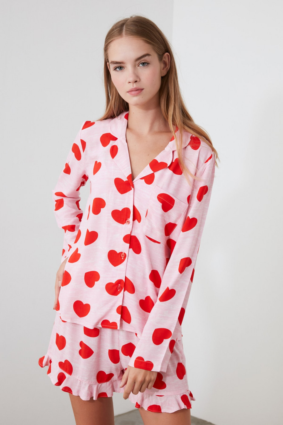 Trendyol Powder Heart Patterned Woven Pyjama Set
