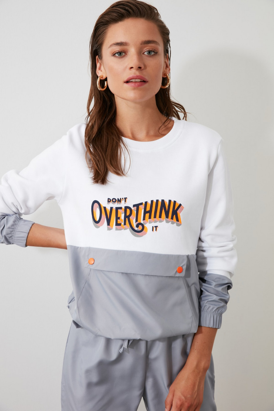 Trendyol Basic Knitted Sweatshirt WITH White Color Block Parachute Fabric