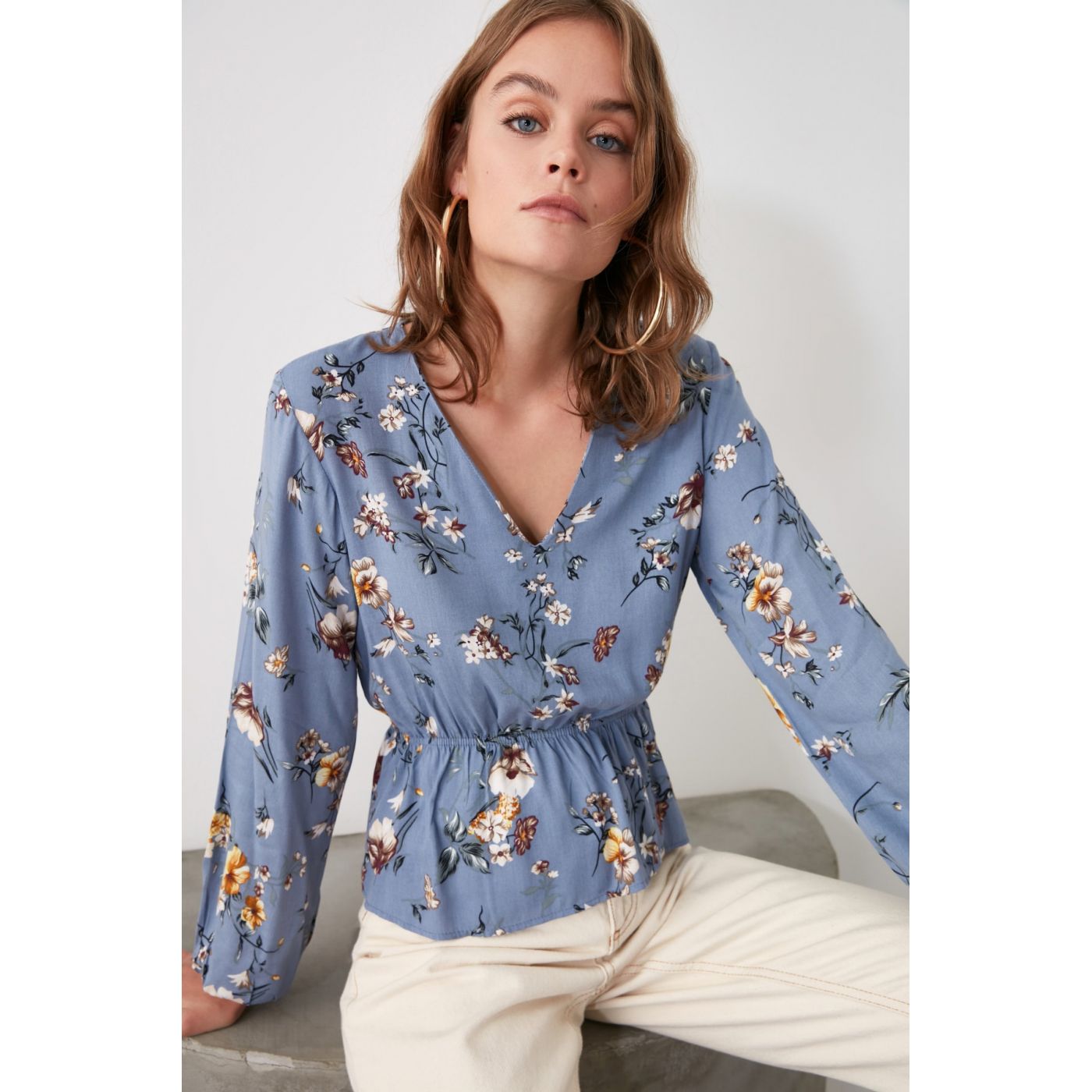 Trendyol Navy V-Neck Blouse