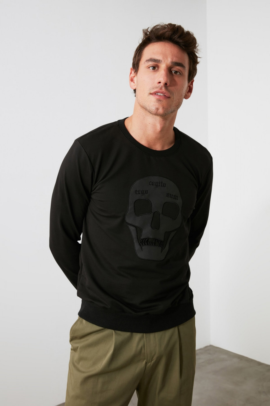 Trendyol Black Men's Embroidered Bicycle Collar Regular Sweatshirt