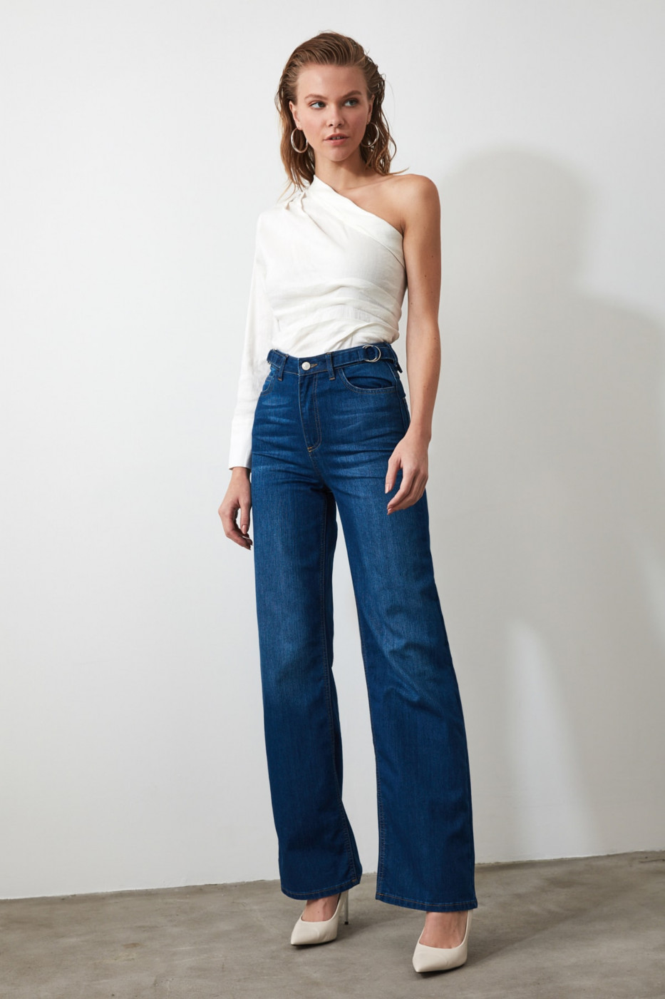 Trendyol Blue Belt High Waist Wide Leg Jeans