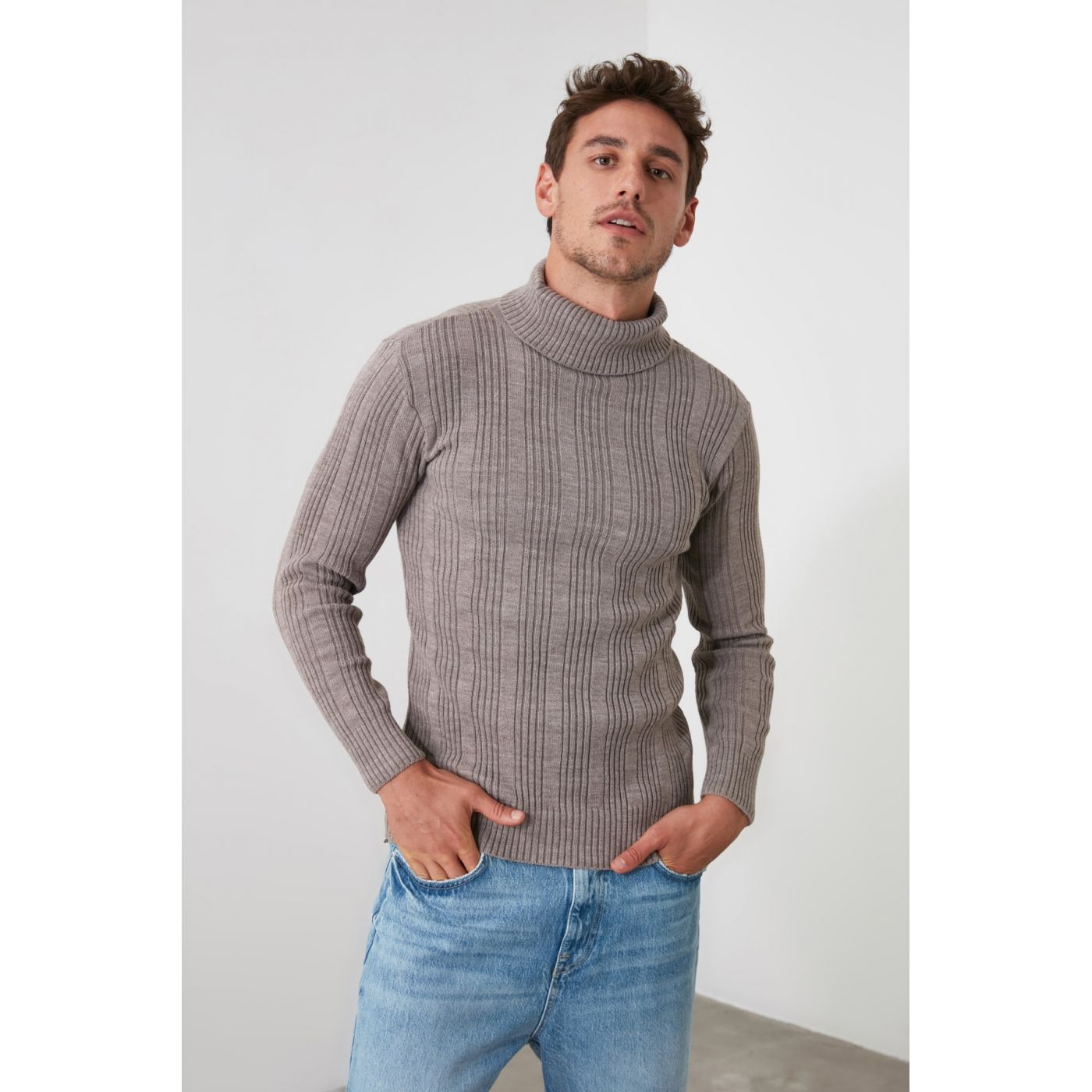 Trendyol Mink Male Turtleneck Textured Knitwear Sweater