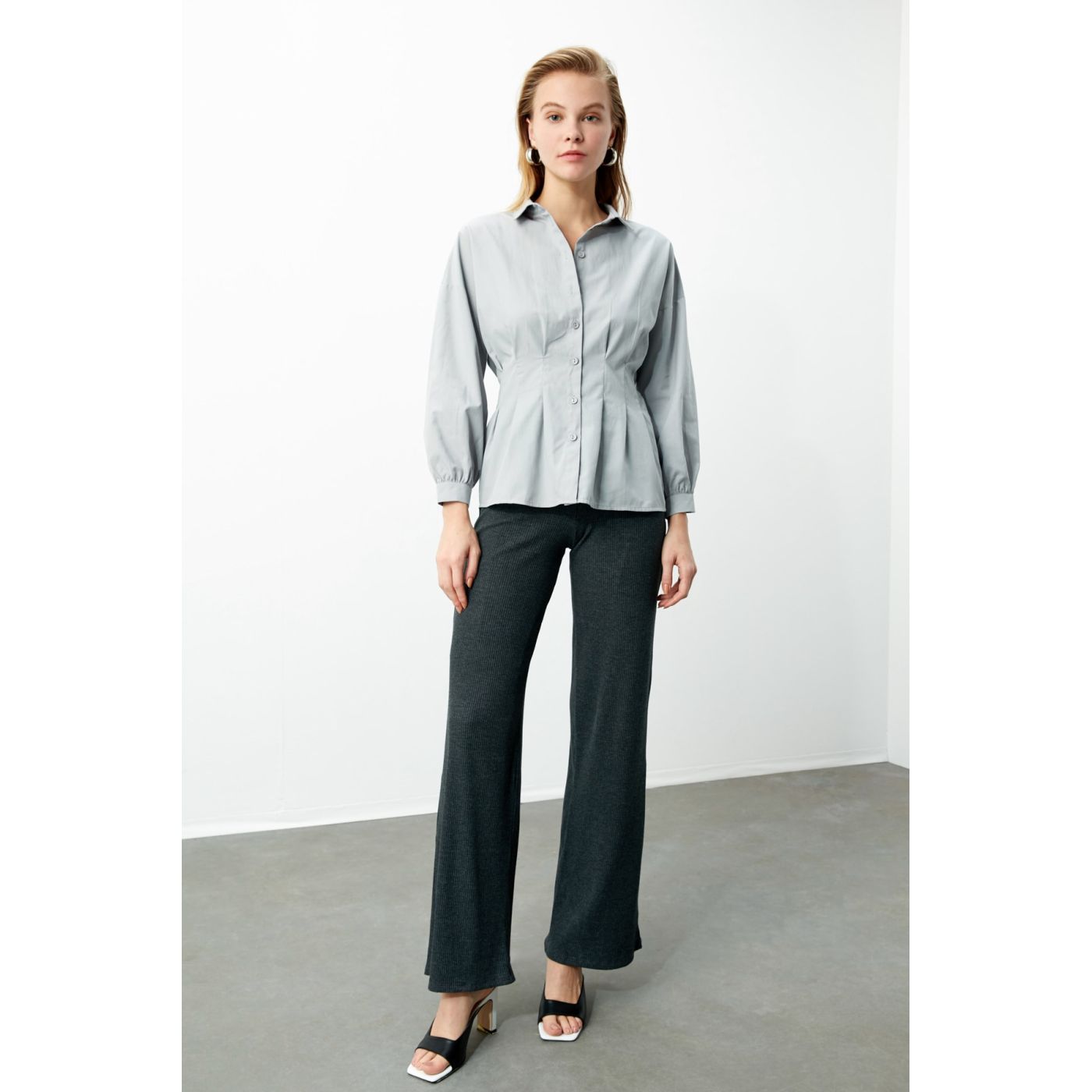 Trendyol Grey Basic Shirt