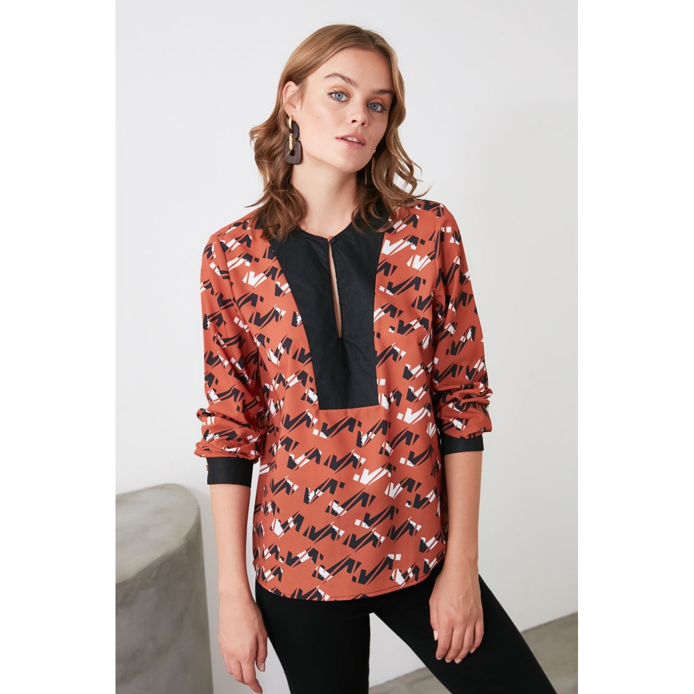 Trendyol Multicolor Collar Detailed Blouse