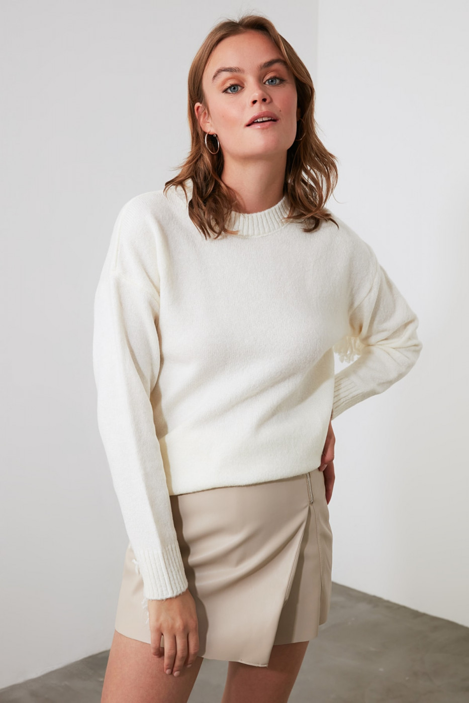 Trendyol Ekru Tassel Detailed Knitsweater