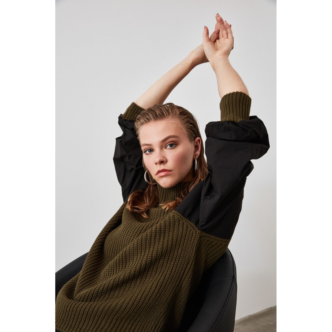 Trendyol Khaki Weaving Garnili Knit Sweater