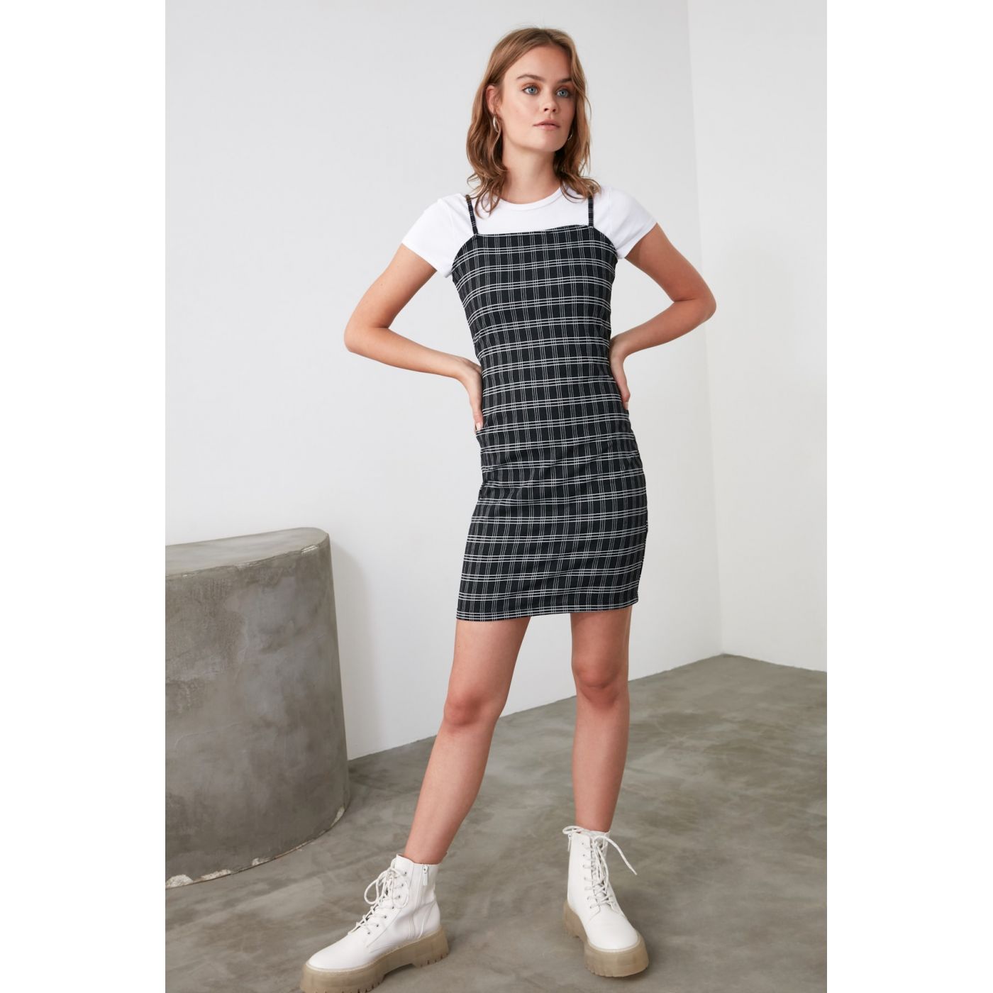Trendyol Black Plaid Knitted Jile Dress