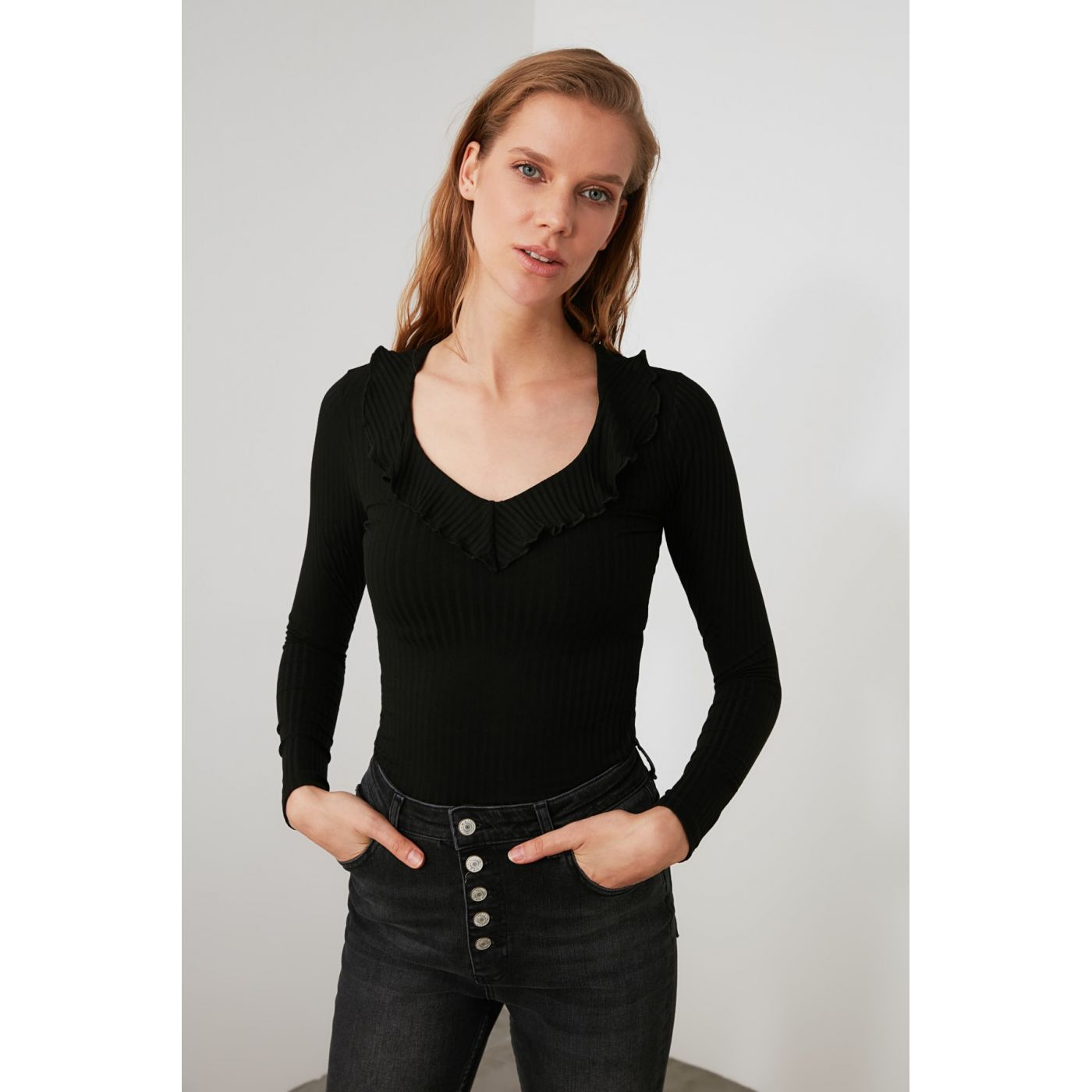 Trendyol Knitted Blouse with Black V-Neck Frill