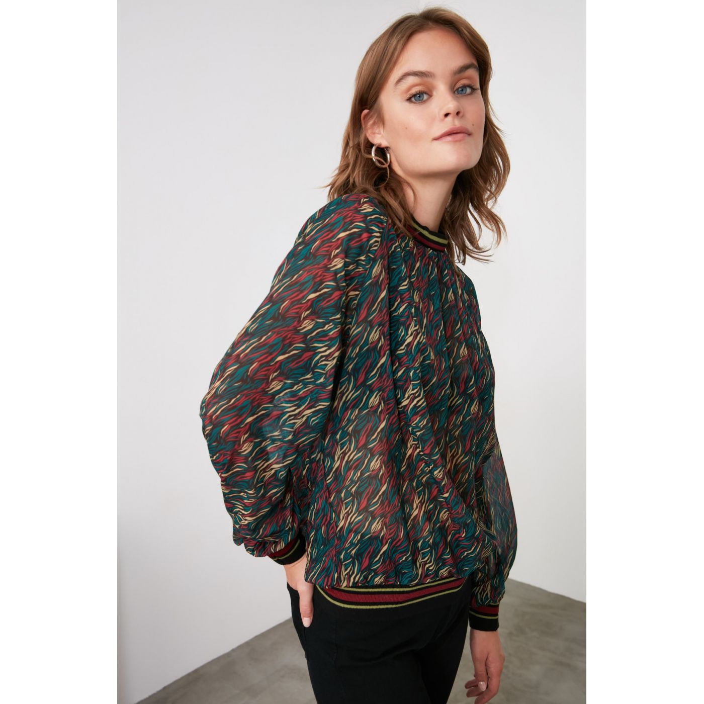 Trendyol MulticolorEd Collar Detailed Blouse