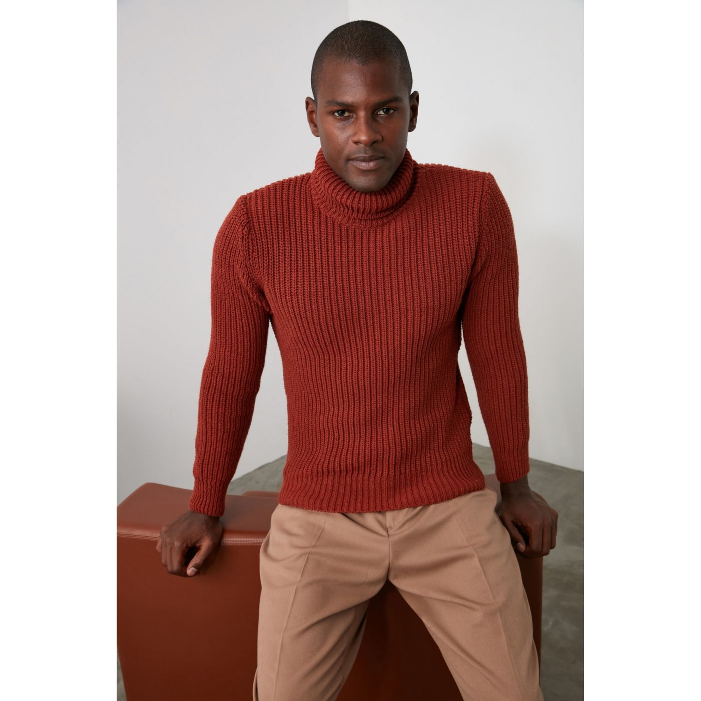 Trendyol Orange Male Turtleneck Knitwear Sweater