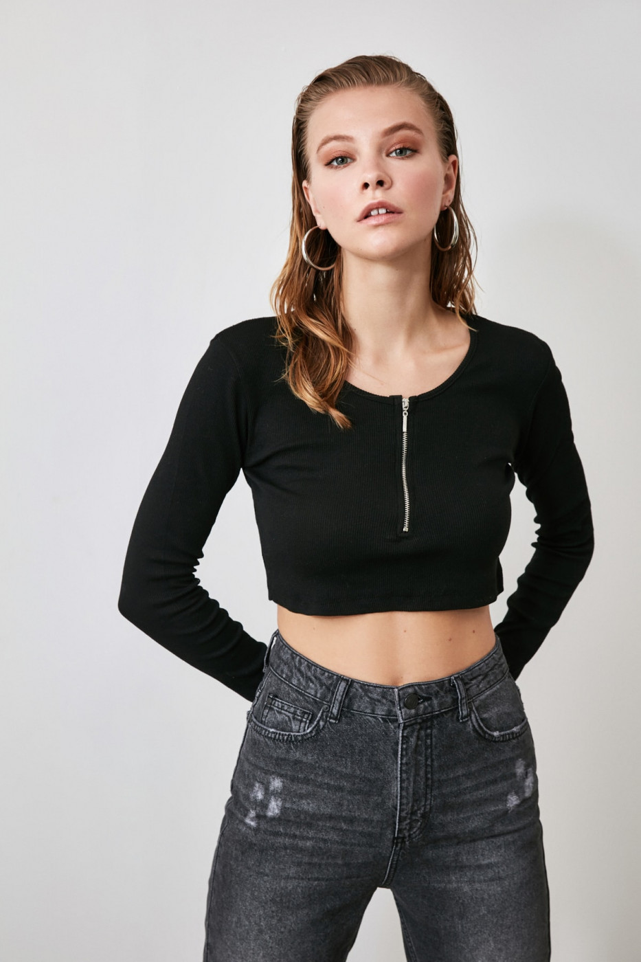 Trendyol Black Fitilli Crop Knitted Blouse