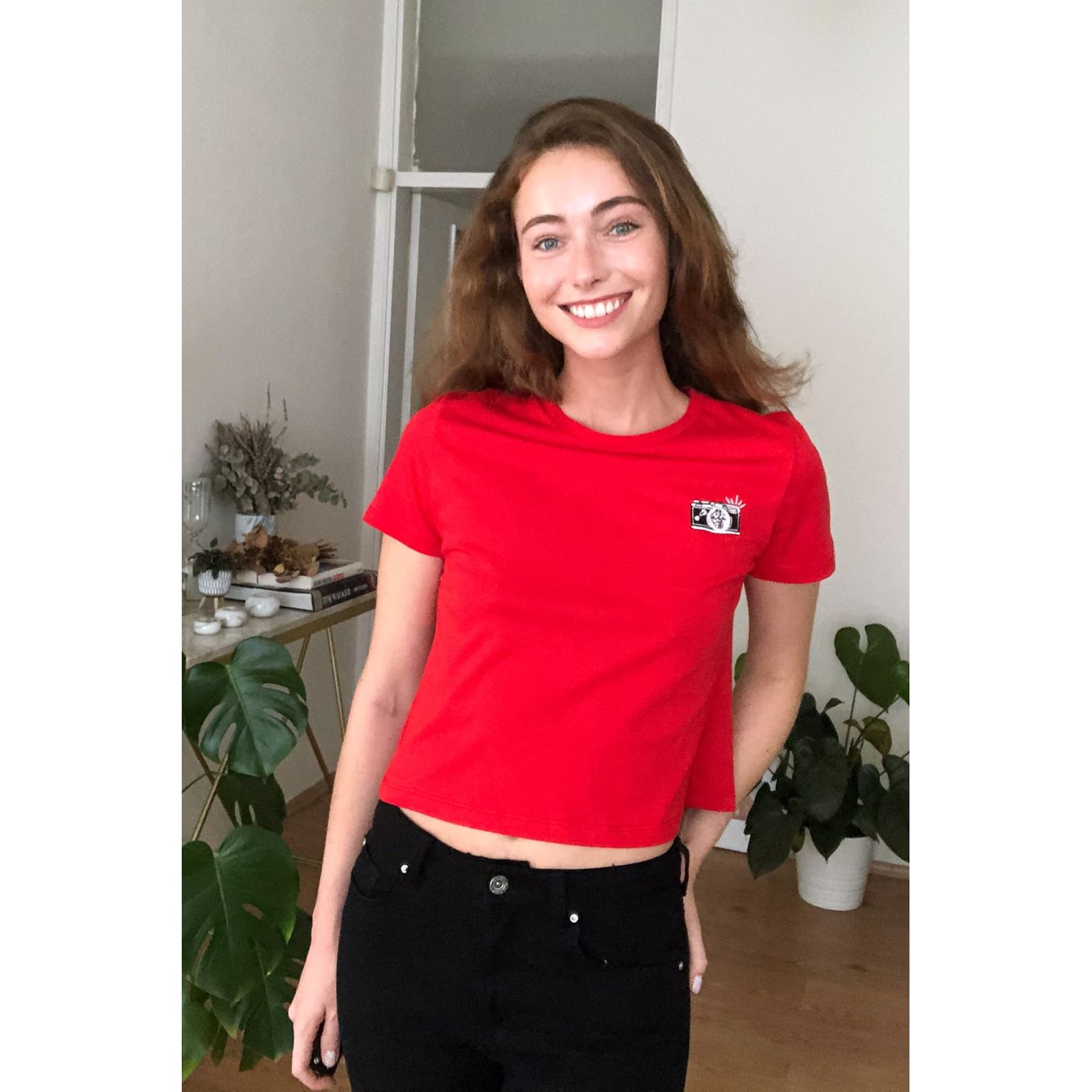 Trendyol Red Embroidered Crop Knitted T-Shirt
