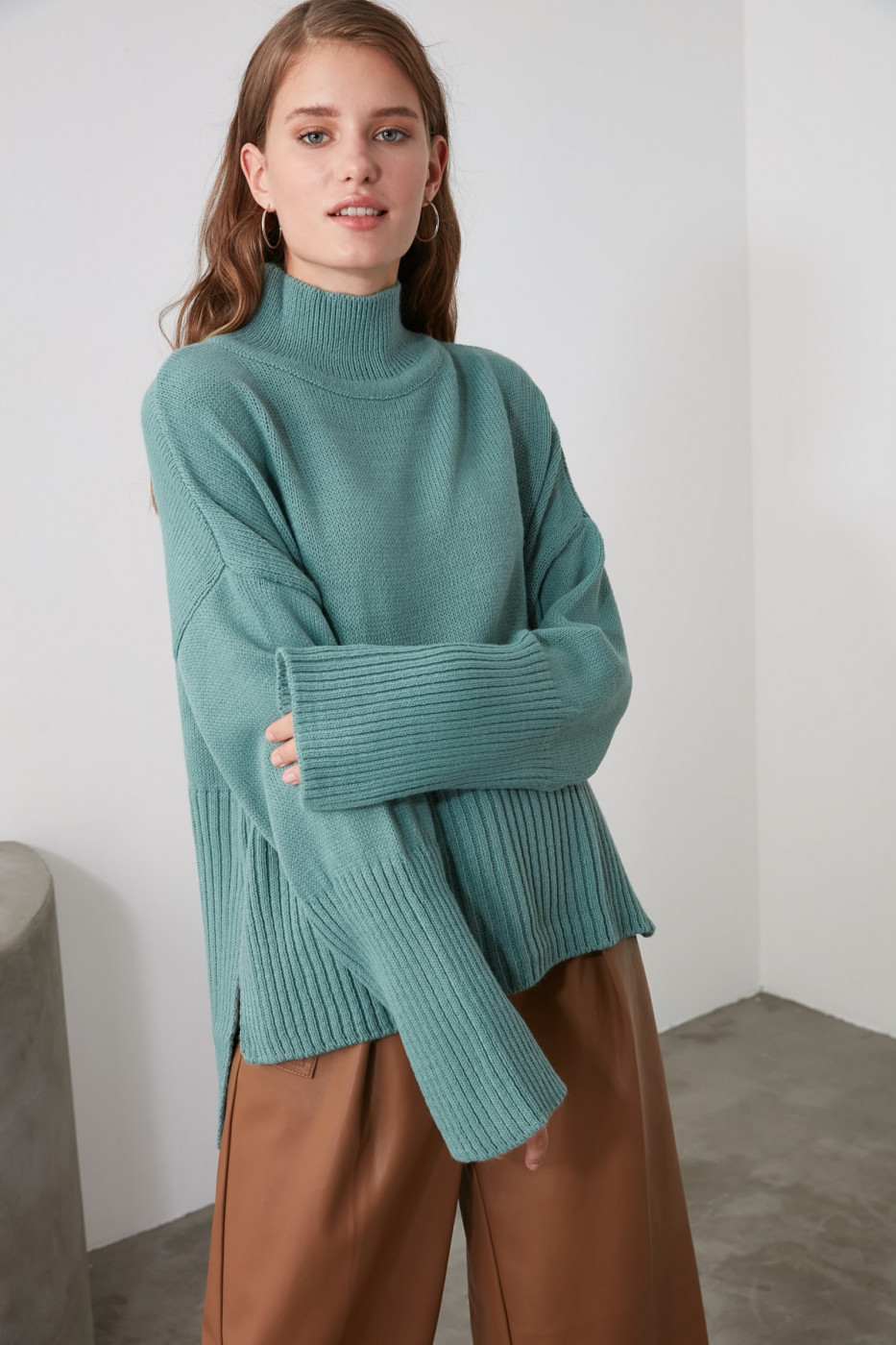 Trendyol Mint Upright Collar Knit Sweater