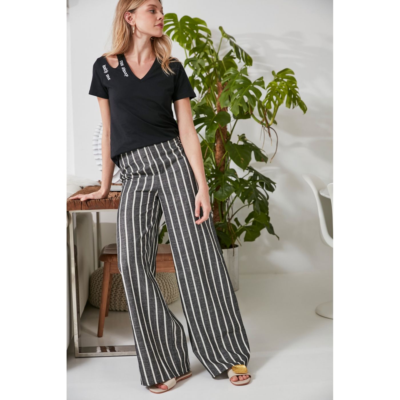 Trendyol Grey Striped Pants