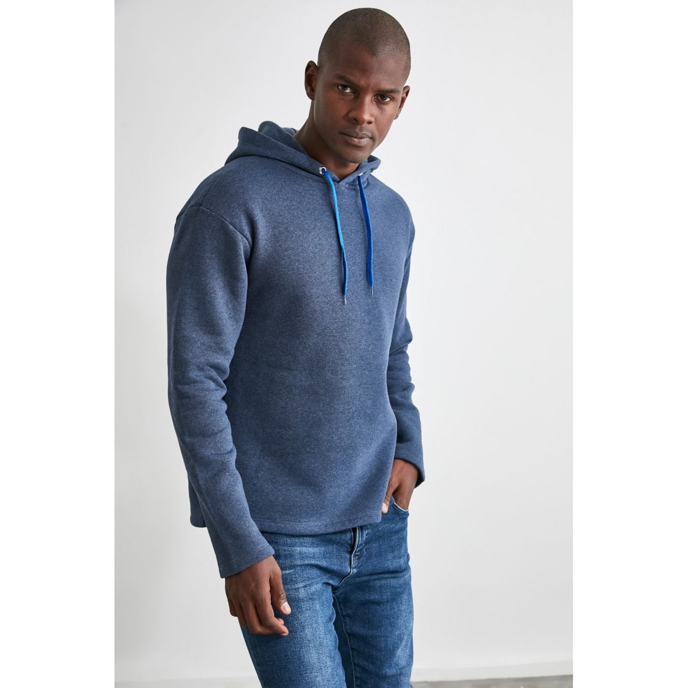 Trendyol Indigo Men's Hooded Regular Fit Sweatshirt