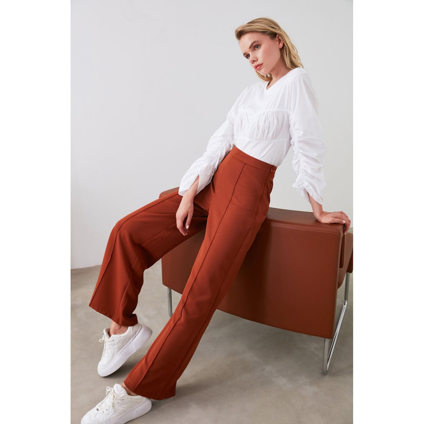 Trendyol Brown Basic Pants