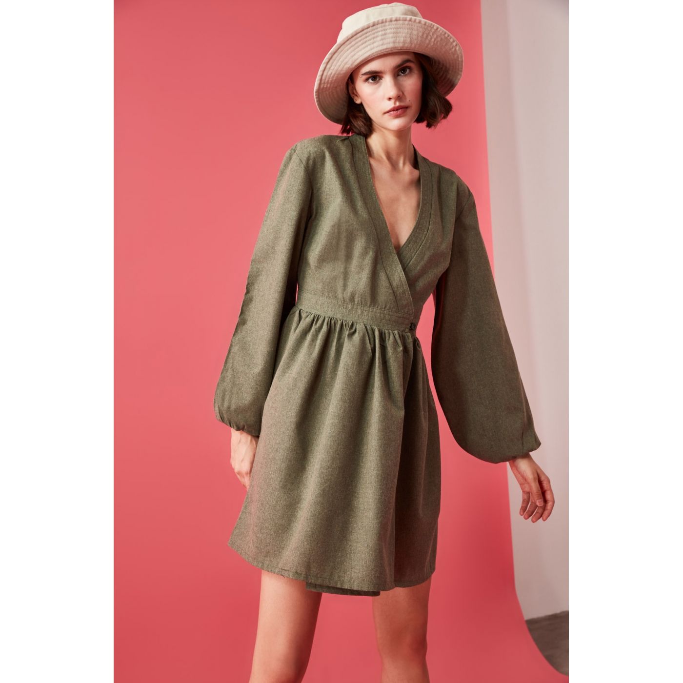 Trendyol Khai Cruise Collar Dress