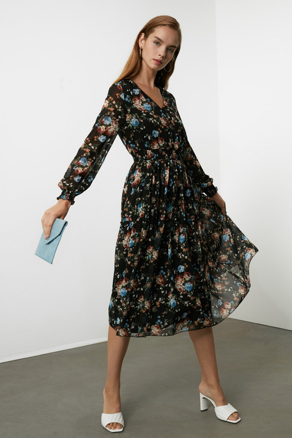 Trendyol Black Gipe Detailed Patterned Dress