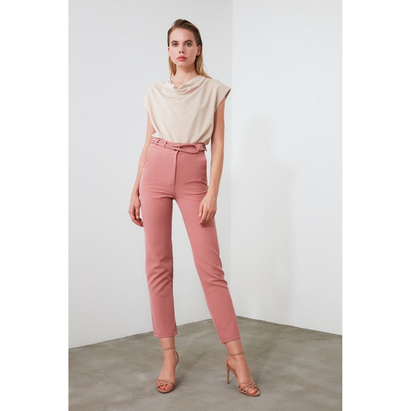 Trendyol Rose Dry Cigarette Cord Lace-up Trousers