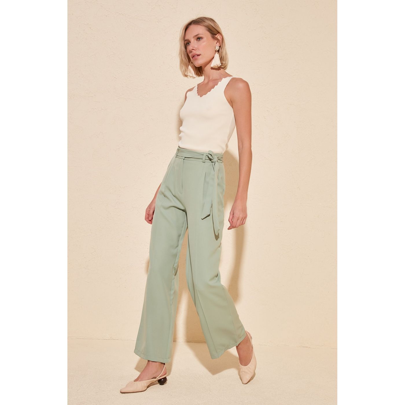 Trendyol Mint Binding Detailed Pants