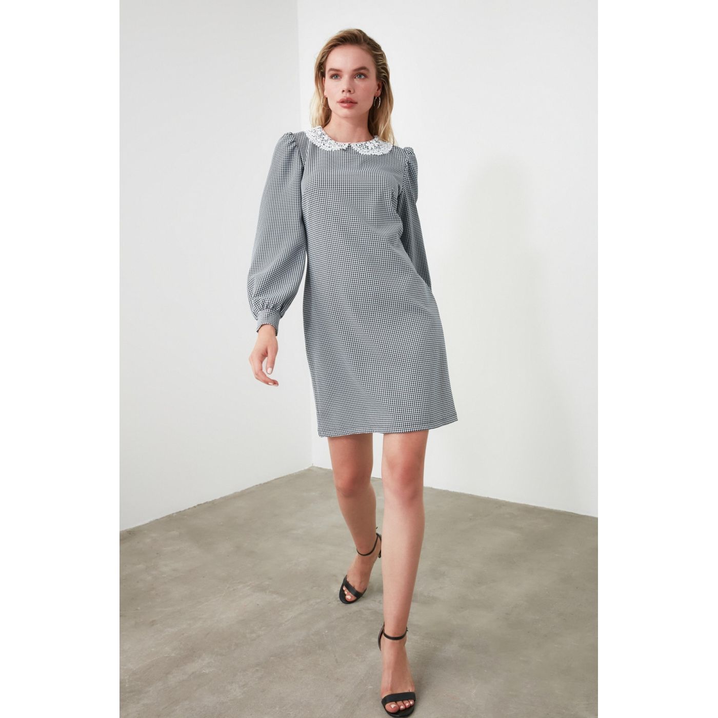 Trendyol MultiColored Brode Collar Dress