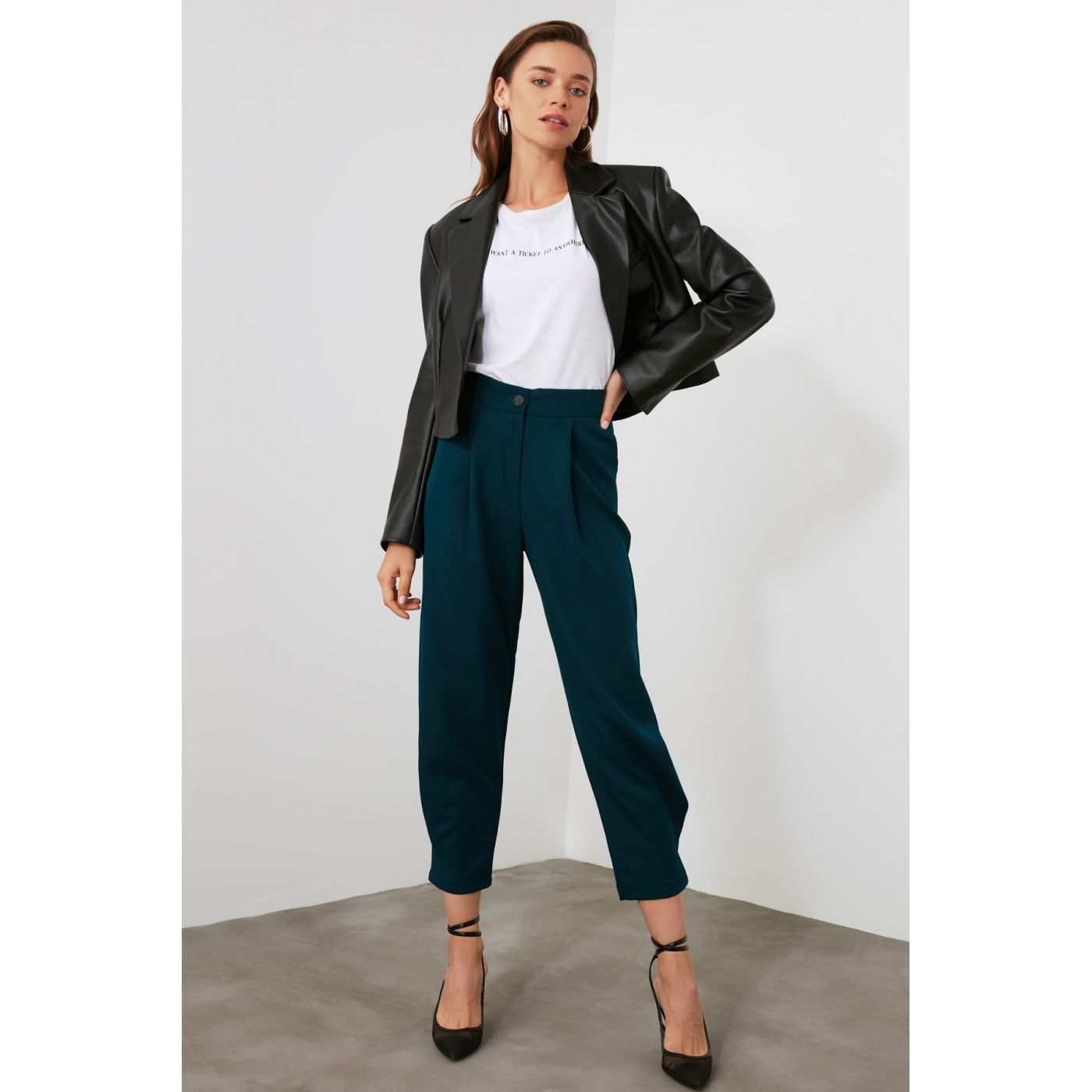 Trendyol Oil Basic Pants