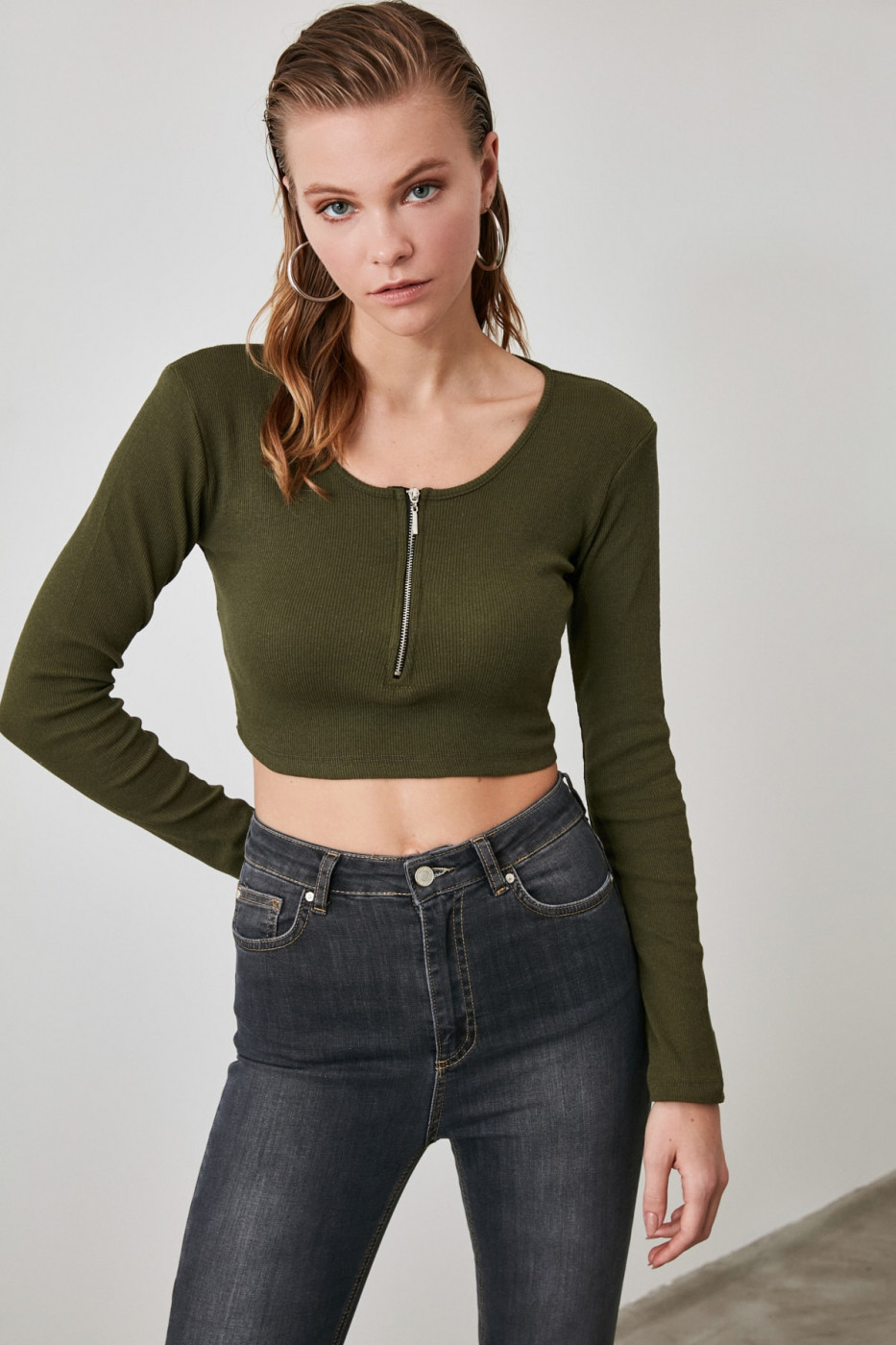 Trendyol Khaki Fitilli Crop Knitted Blouse