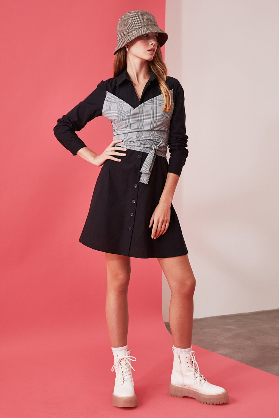 Trendyol Black Binding Detailed Dress
