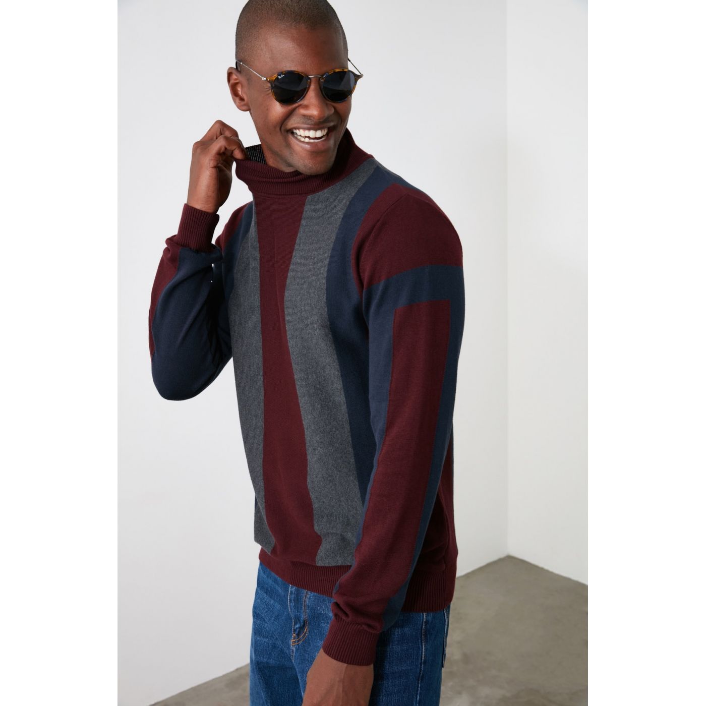 Meeste džemper Trendyol Striped