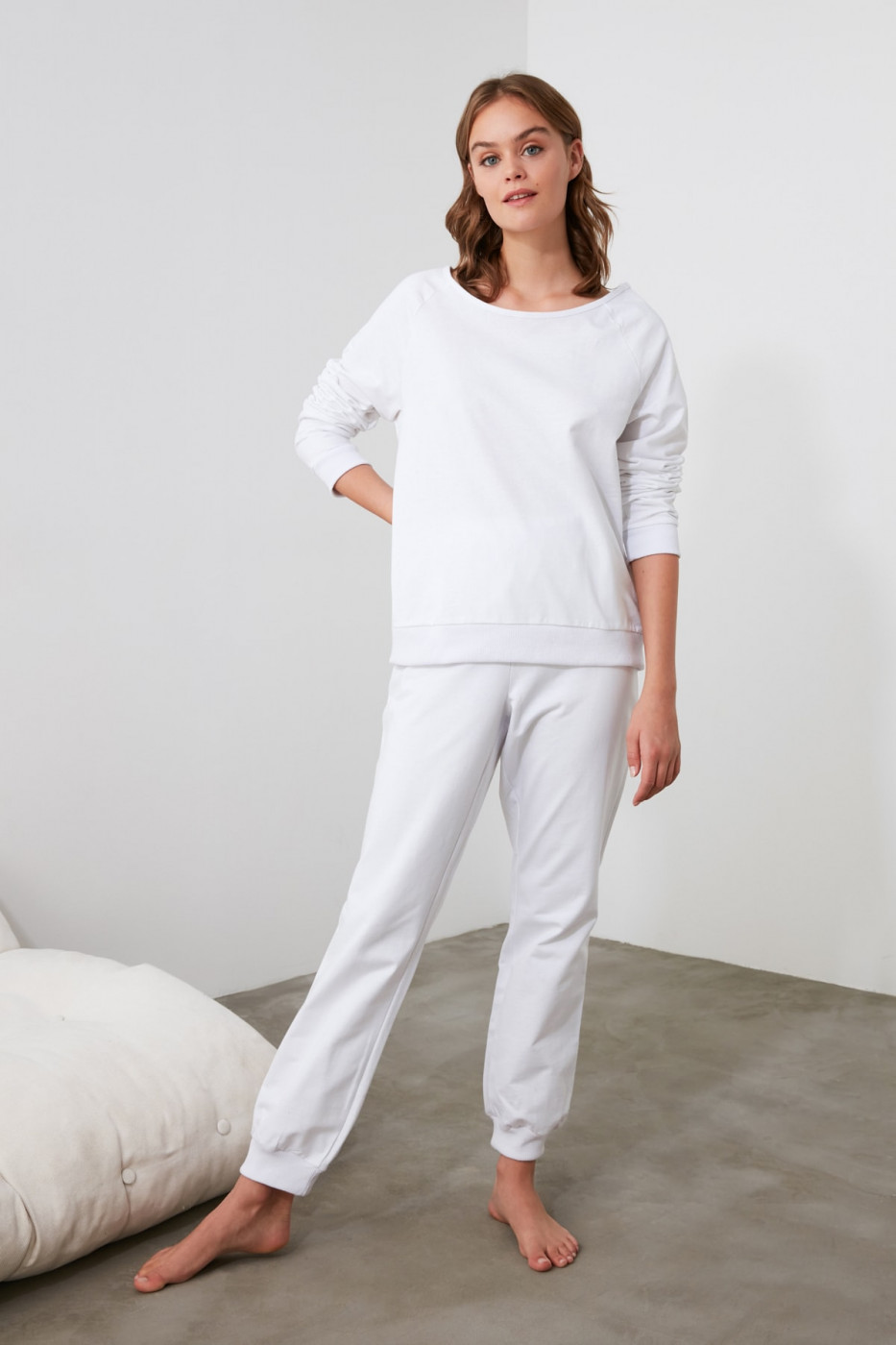 Trendyol White Knitted Pajama Set