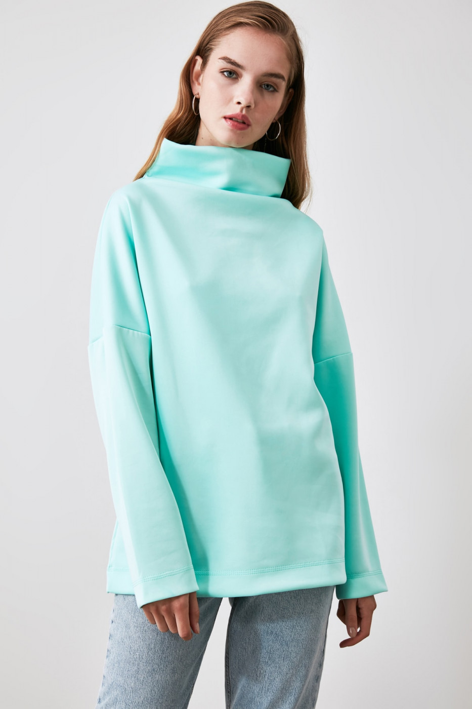 Trendyol Mint Diver Fabric Swung Knitted Sweatshirt