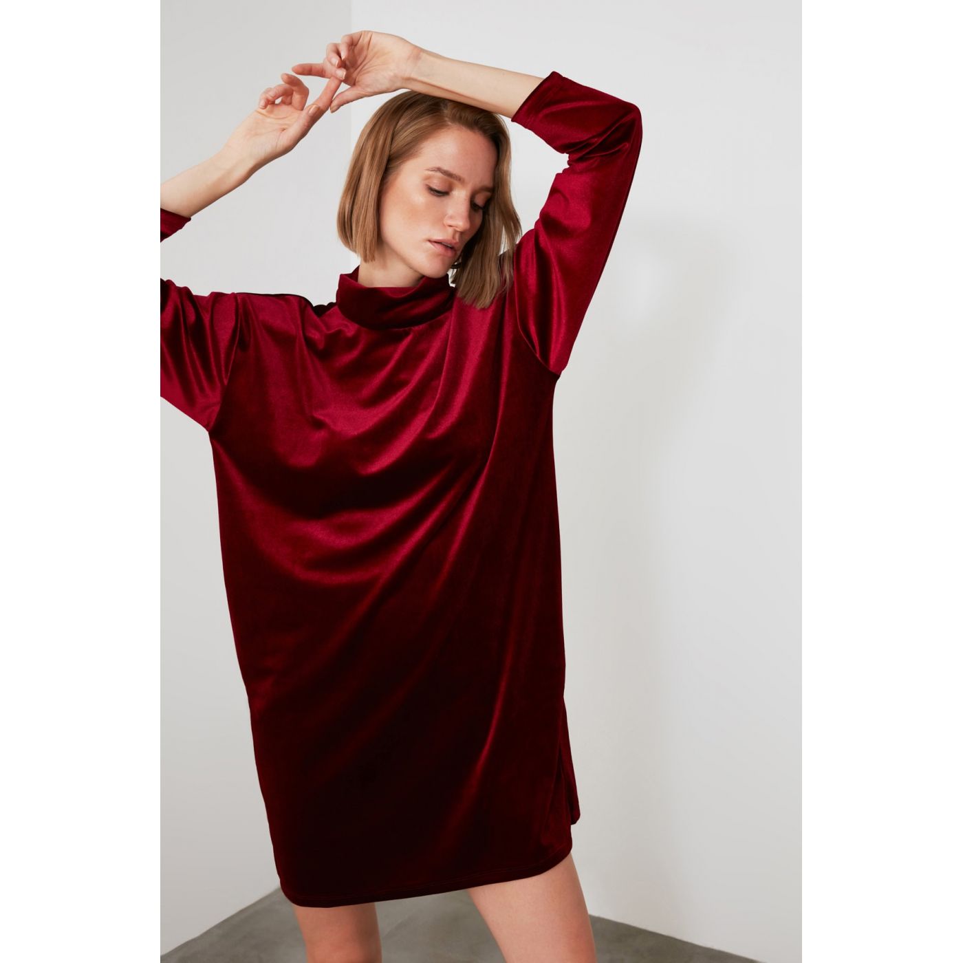 Trendyol Burgundy Velvet Mini Knitted Dress