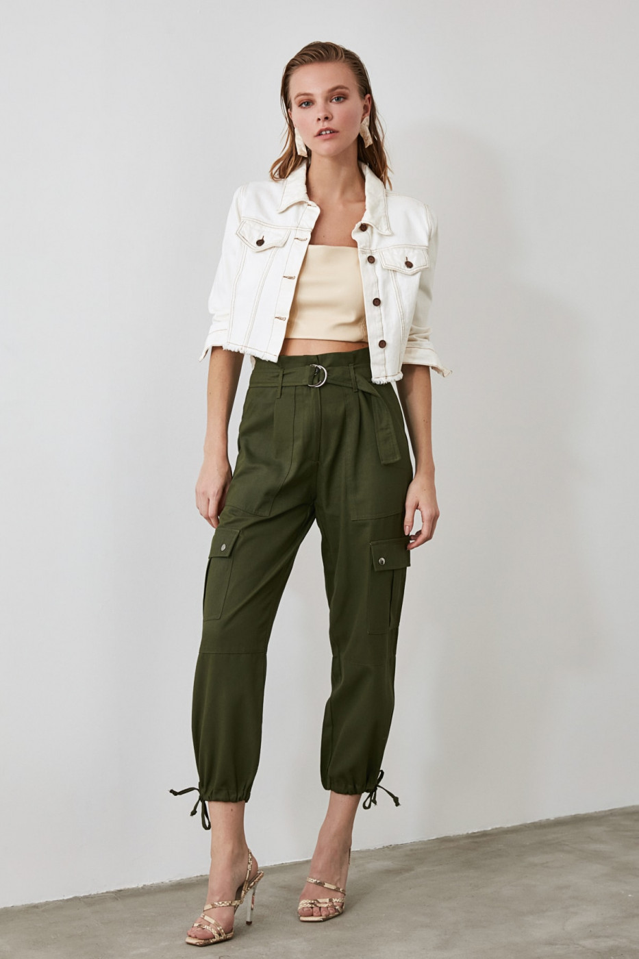 Trendyol Khaki Pocket Detailed Pants