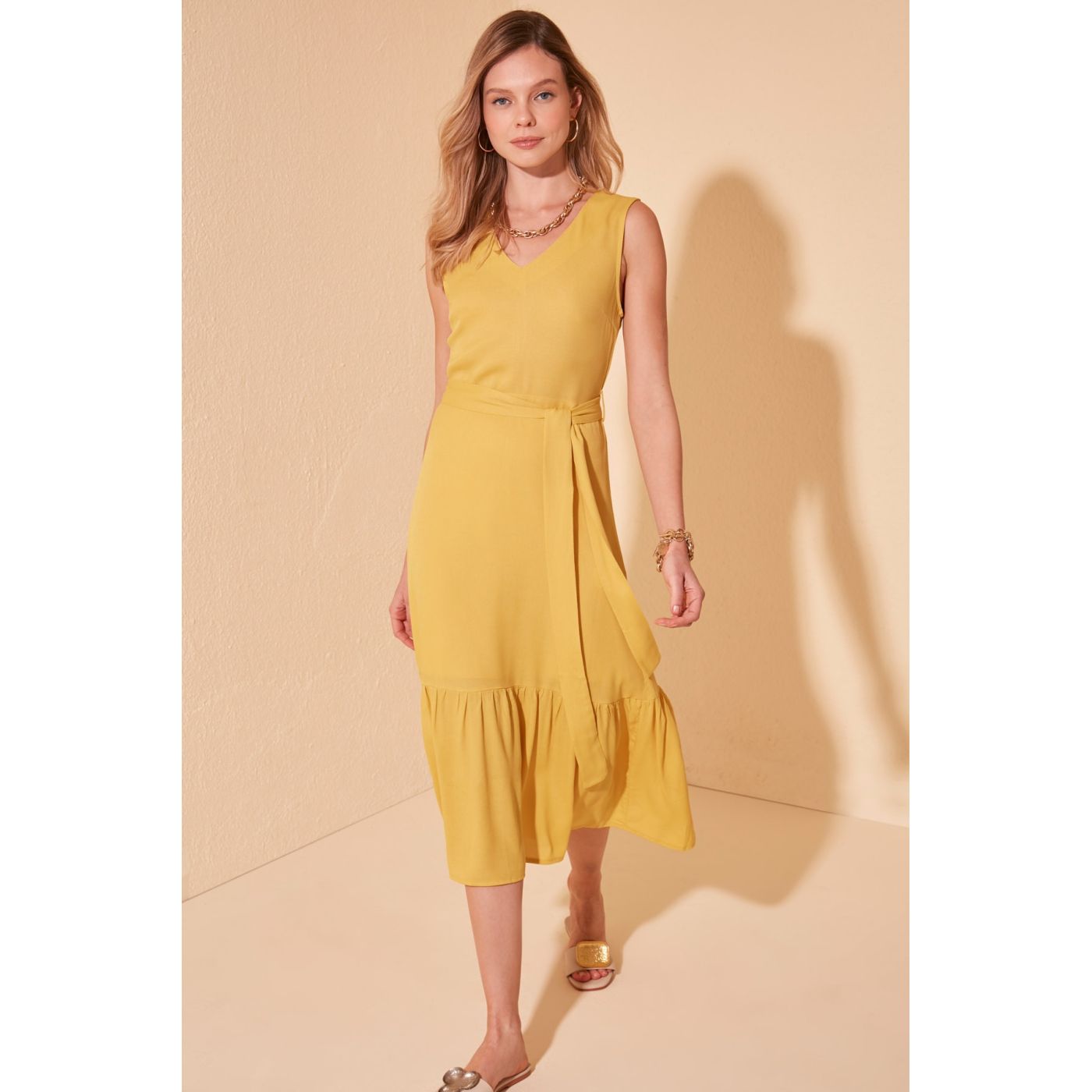 Trendyol Yellow Belted Volli Dress
